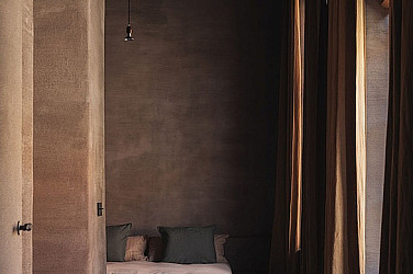 Yellowtrace-Studio-LOHO-Jonoj-Bruges-hotel-design-suites-Photo-Tijs-Vervecken-12_opt80