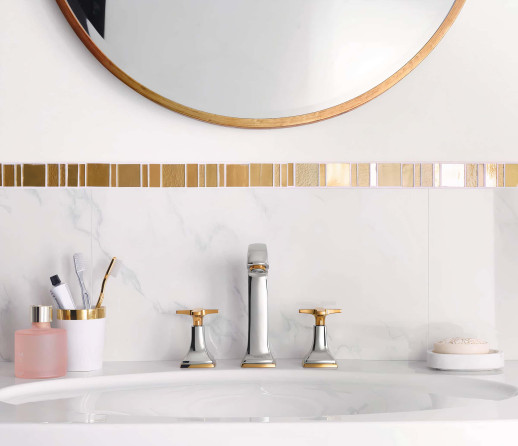 HANSGROHE Metropol Classic Смеситель для раковины на 3 отверстия, ручки крестики Цвет: Хром, золото 